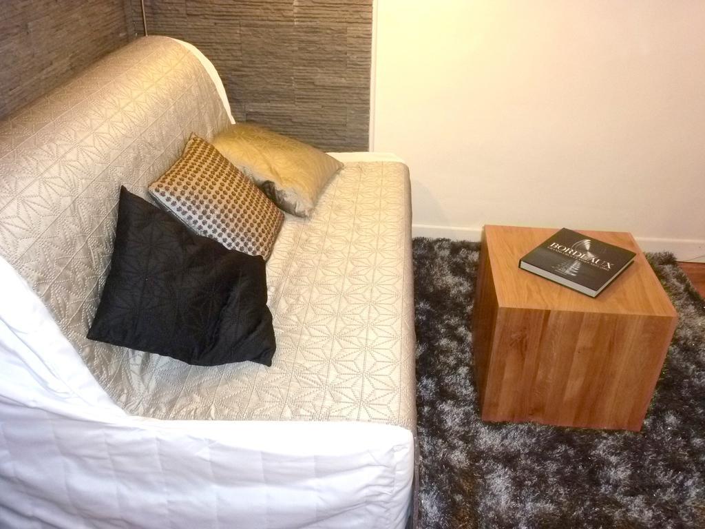 Appartement "Princesse Eleonore" - Centre Historique Bordeaux Bagian luar foto